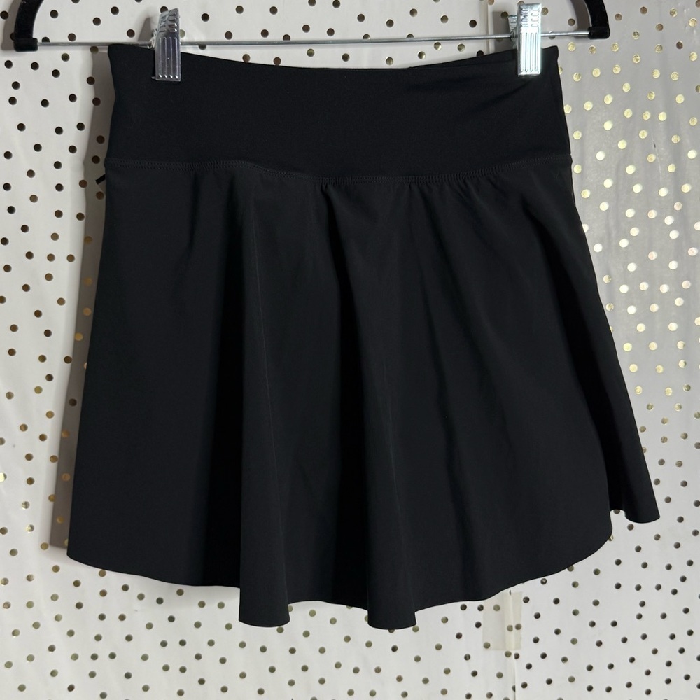 Nike Black Pleated Skirt with White Logo - Picture 7 of 7